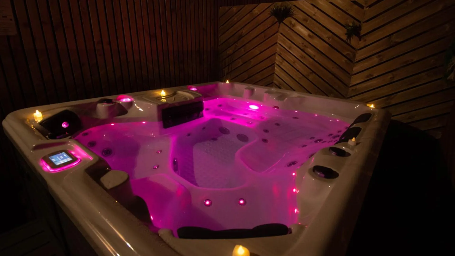 Studio Les 2 Fees - Jacuzzi - Deco Feerique Montfort-sur-Meu